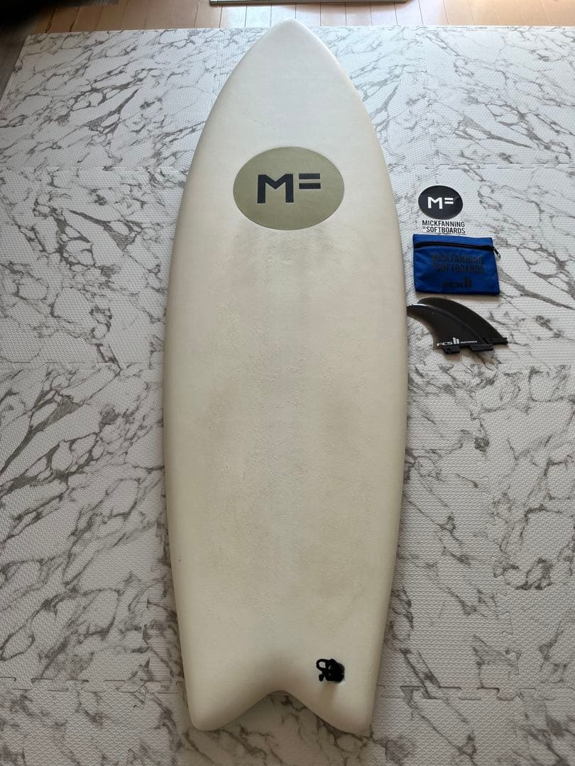 23年モデルMick Fanning KUMA ソフトボード　5'4