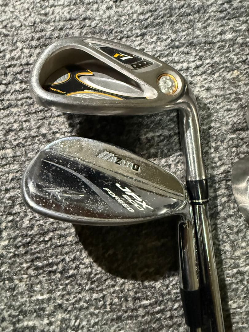 テーラーメイド R7アイアンセット 4〜9.P + ミズノ Sウェッジ 計8本