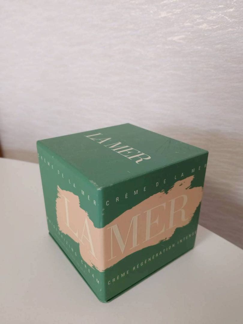 ☆未使用☆DE LA MER クレーム ドゥ・ラ・メール 60ml スパチュラ付