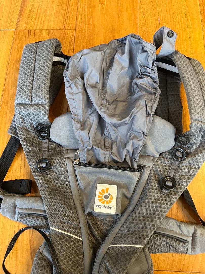 ［美品］エルゴ　OMNI ブリーズ正規品