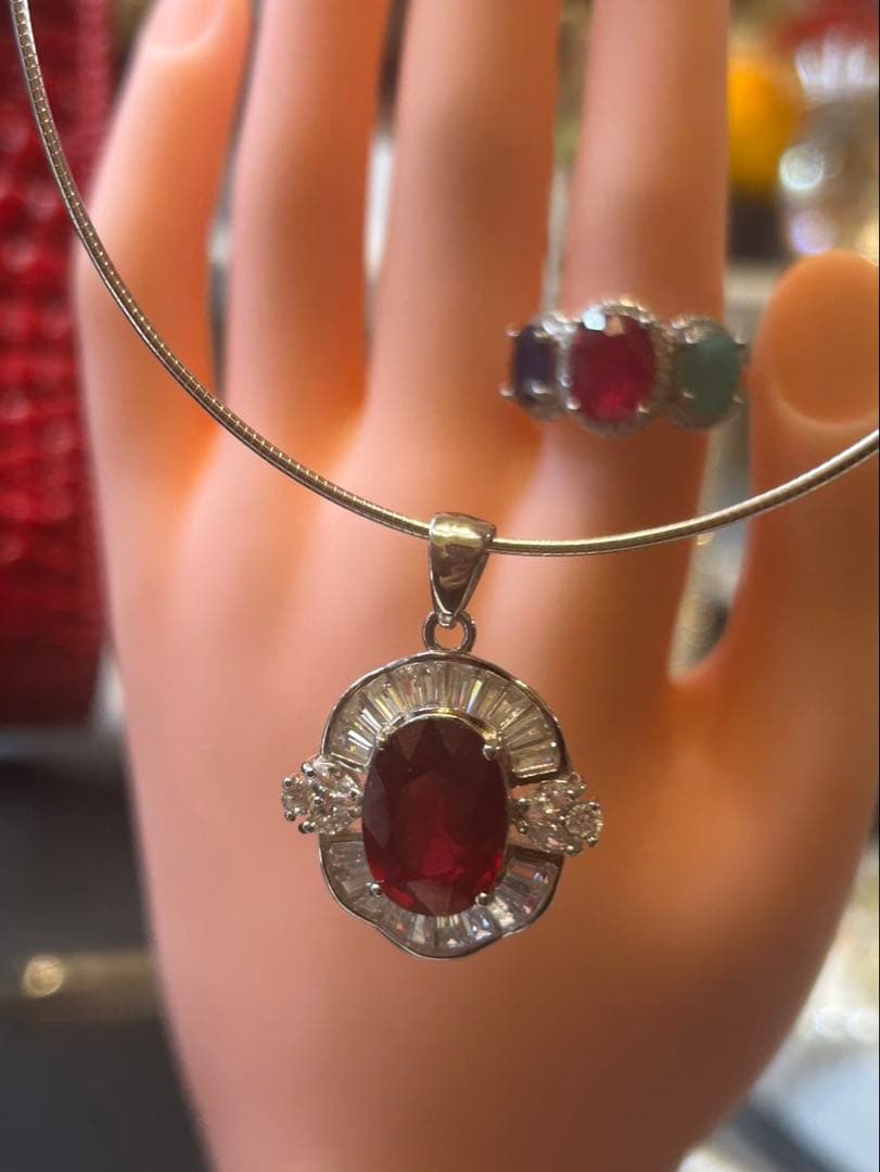 t*a様 天然ルビーサファイアエメラルドリング＆ネックレスセット　サイズ限定16