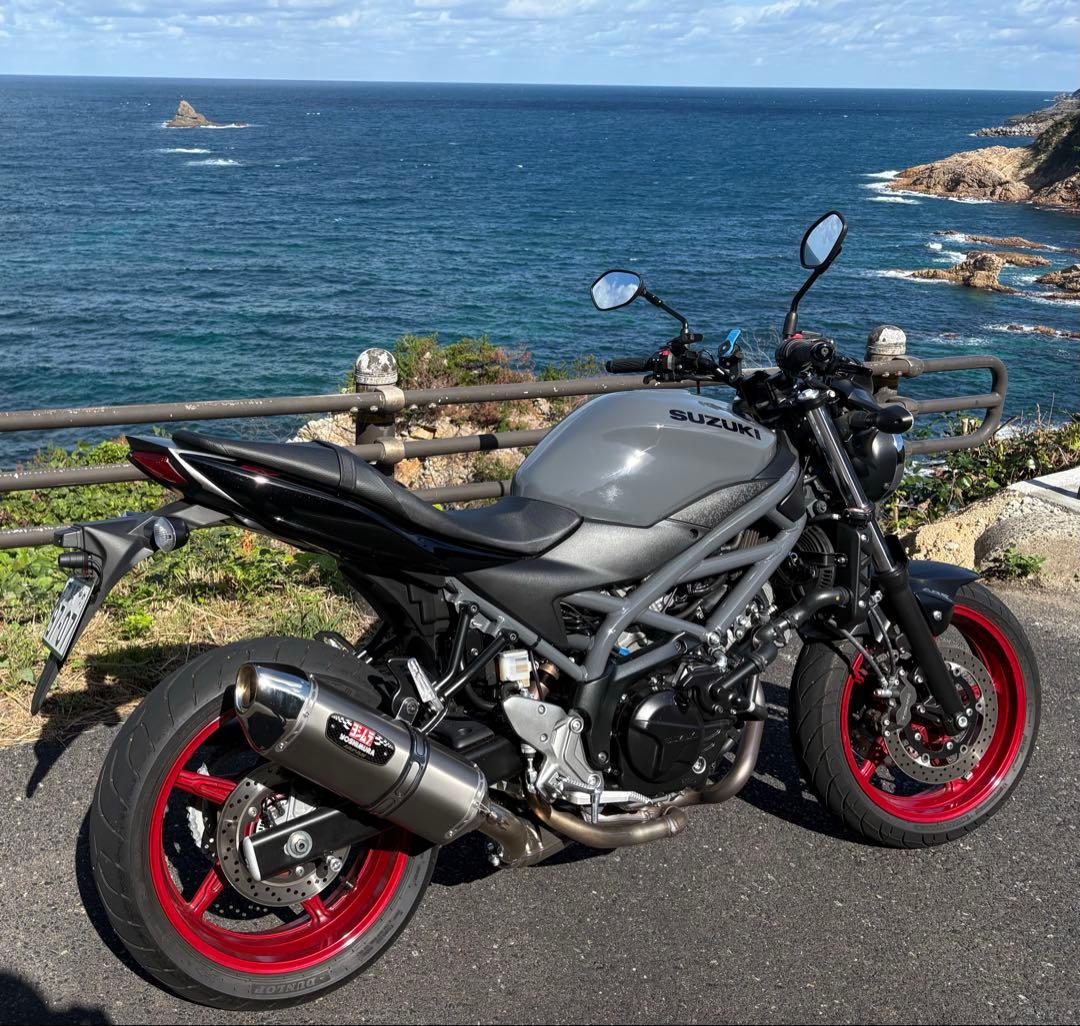 【スズキ車なら】 ヨシムラサイクロン R-77J ステンレス SV650 中古