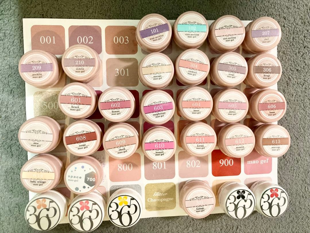 韓*】様 【お値下げ中！】mao gel ジェルネイルセット 26色 マオジェル