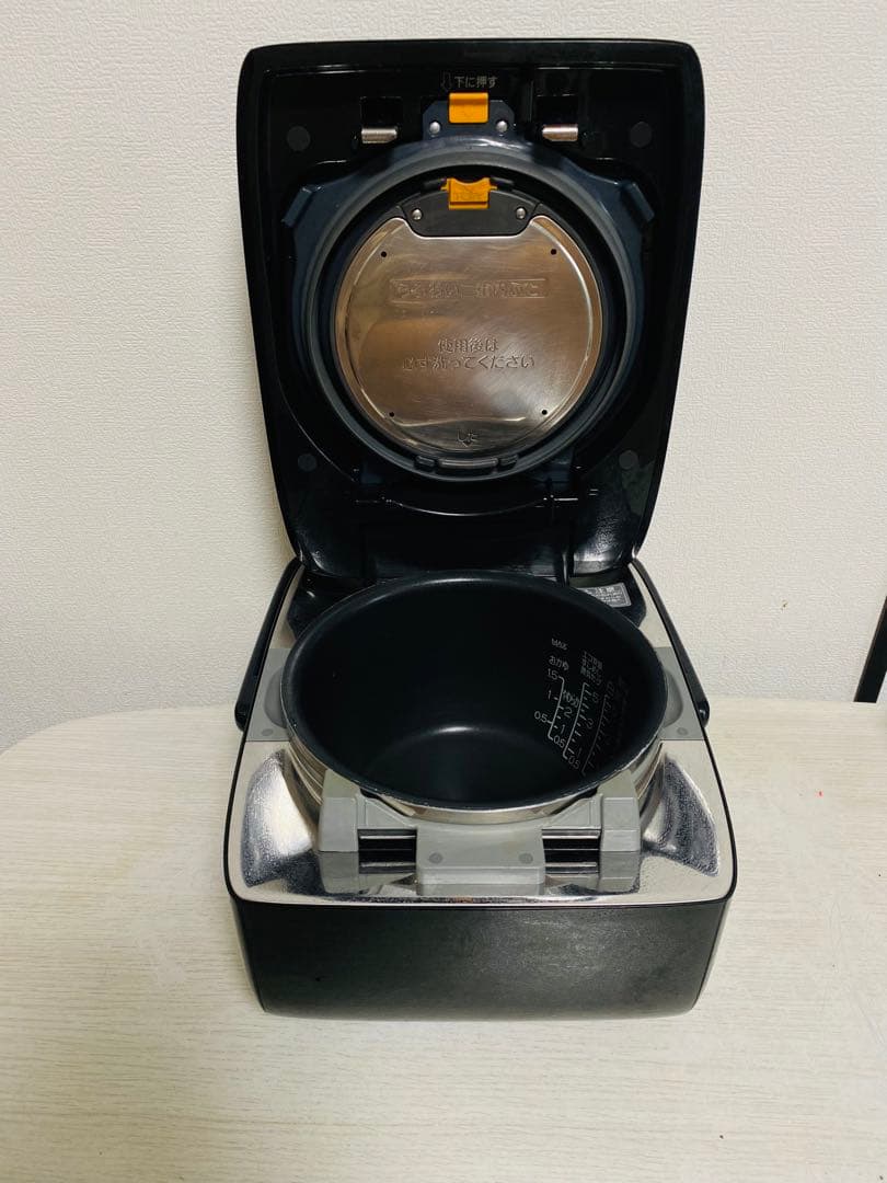 象印 炎舞炊き 圧力IH炊飯ジャーNW-KA10