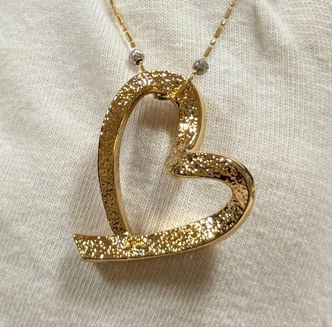 K18ペンダントトップ　チャーム　18金　ハート　両面　中空　キラキラ