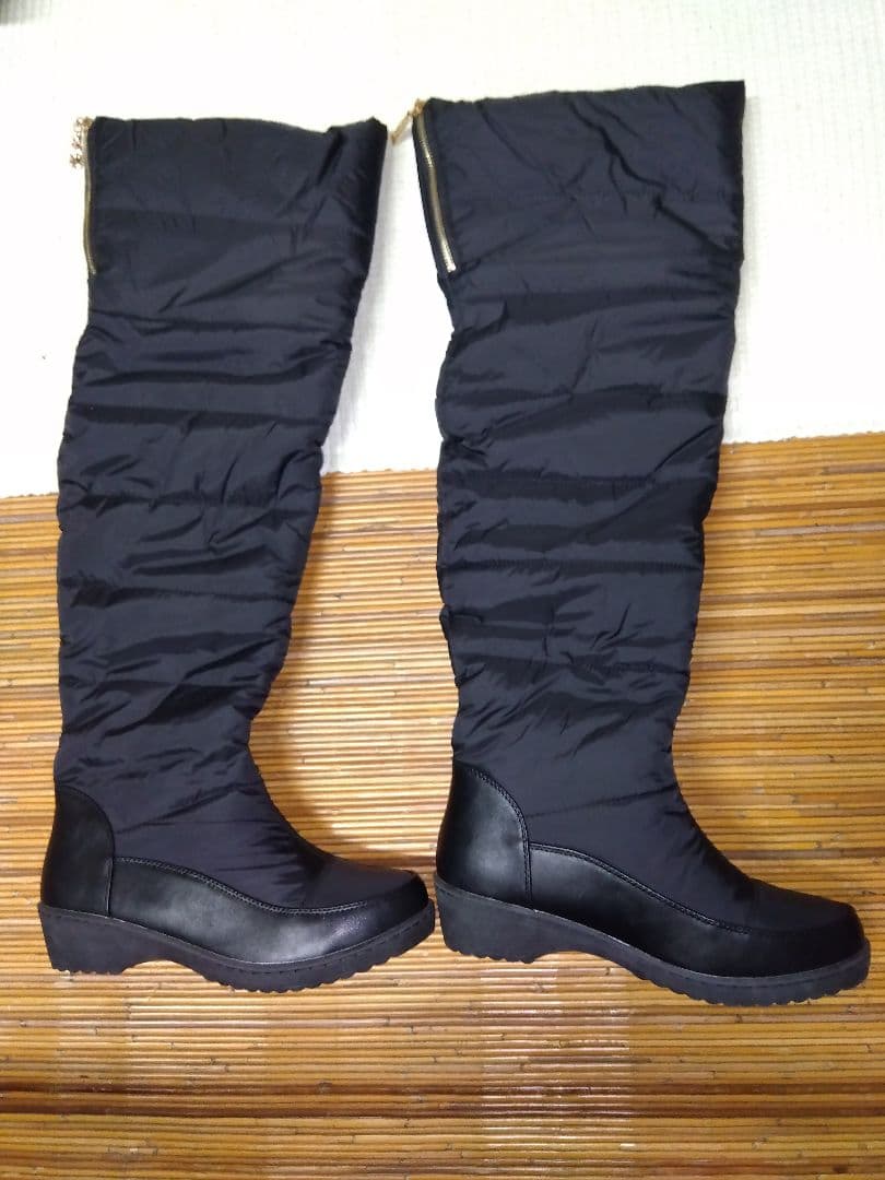 NEW ユニセックス　厚底ニーハイスノーブーツ 　ブラック