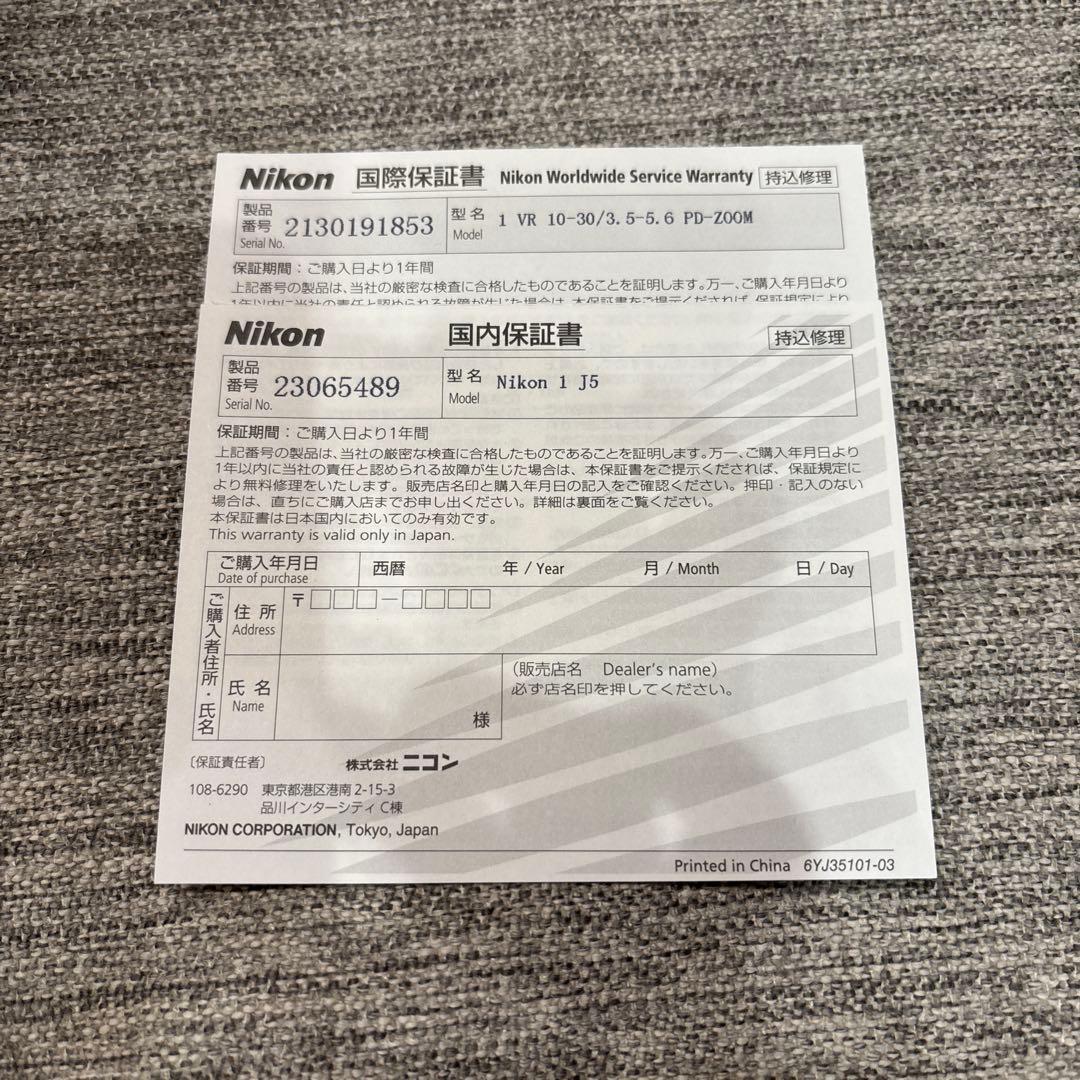 T*i様 Wi-Fi搭載 Nikon 1 j5 ダブルレンズキット　ミラーレス一