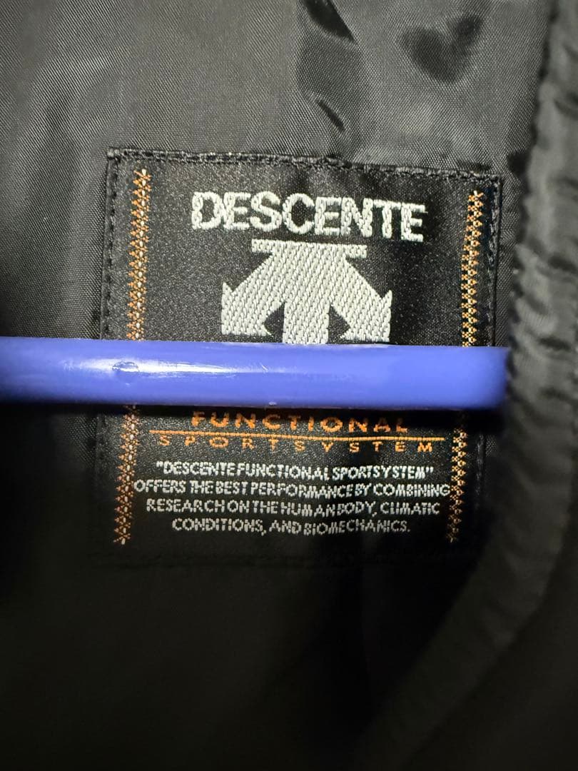 阪神タイガース DESCENTE 虎刺繍ジャケット 黒 新品 未使用