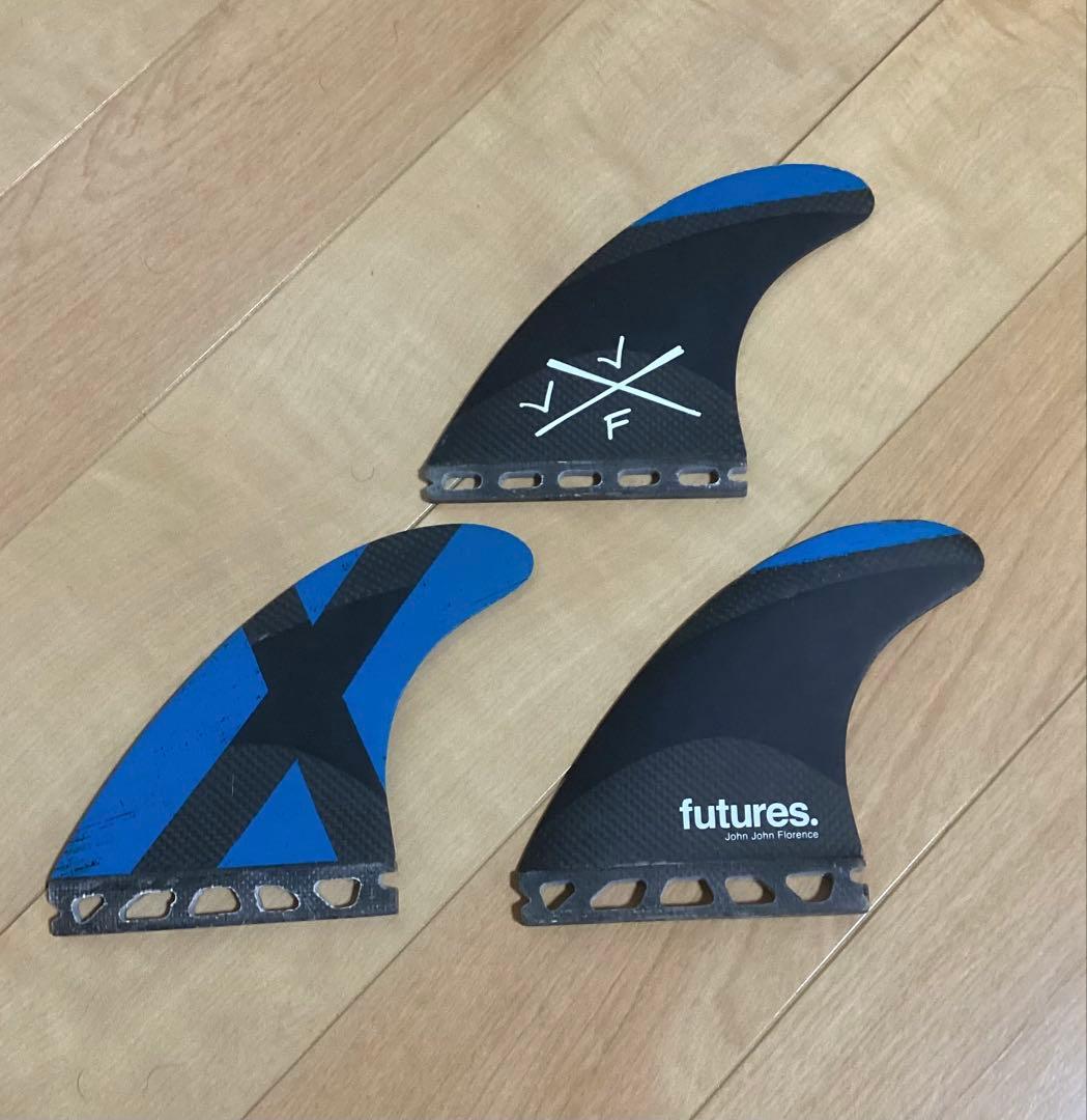 フューチャーフィン　ジョンジョンフローレンス　Mサイズ