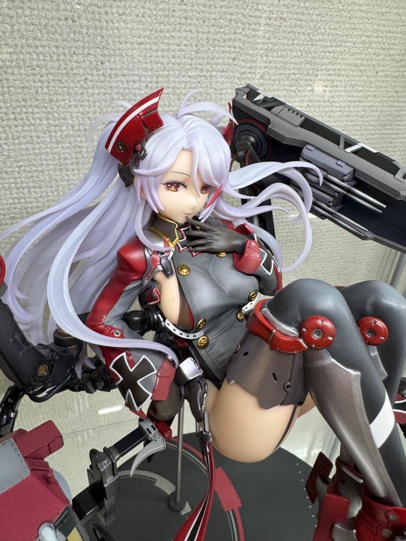 アルター　プリンツオイゲン　フィギュア　アズールレーン