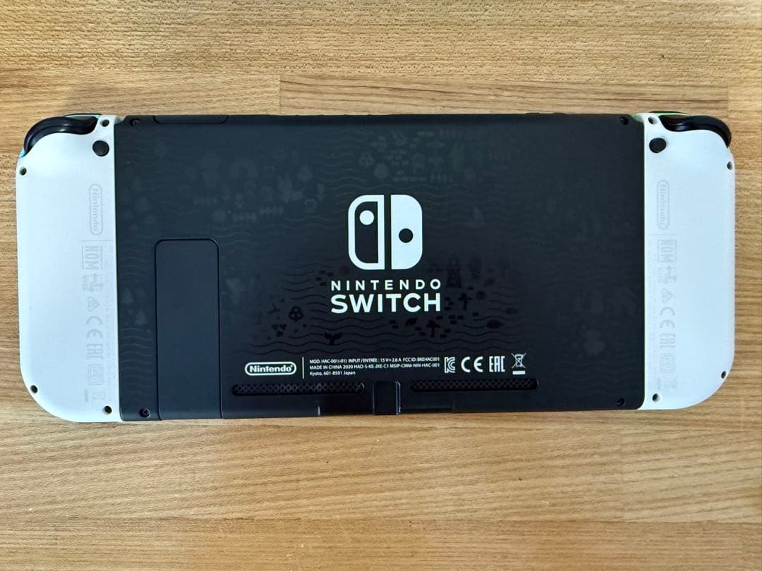 ニンテンドースイッチ　Switch どうぶつの森　本体　SDカード付き