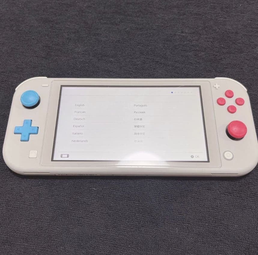 Nintendo Switch Lite ザシアン&ザマゼンタ