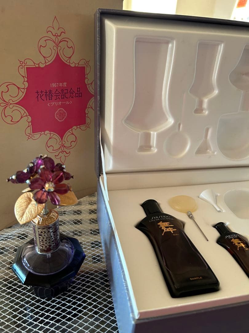 未使用品 資生堂フレグランスセット舞 香水瓶1967年度花椿会記念品 プリオール