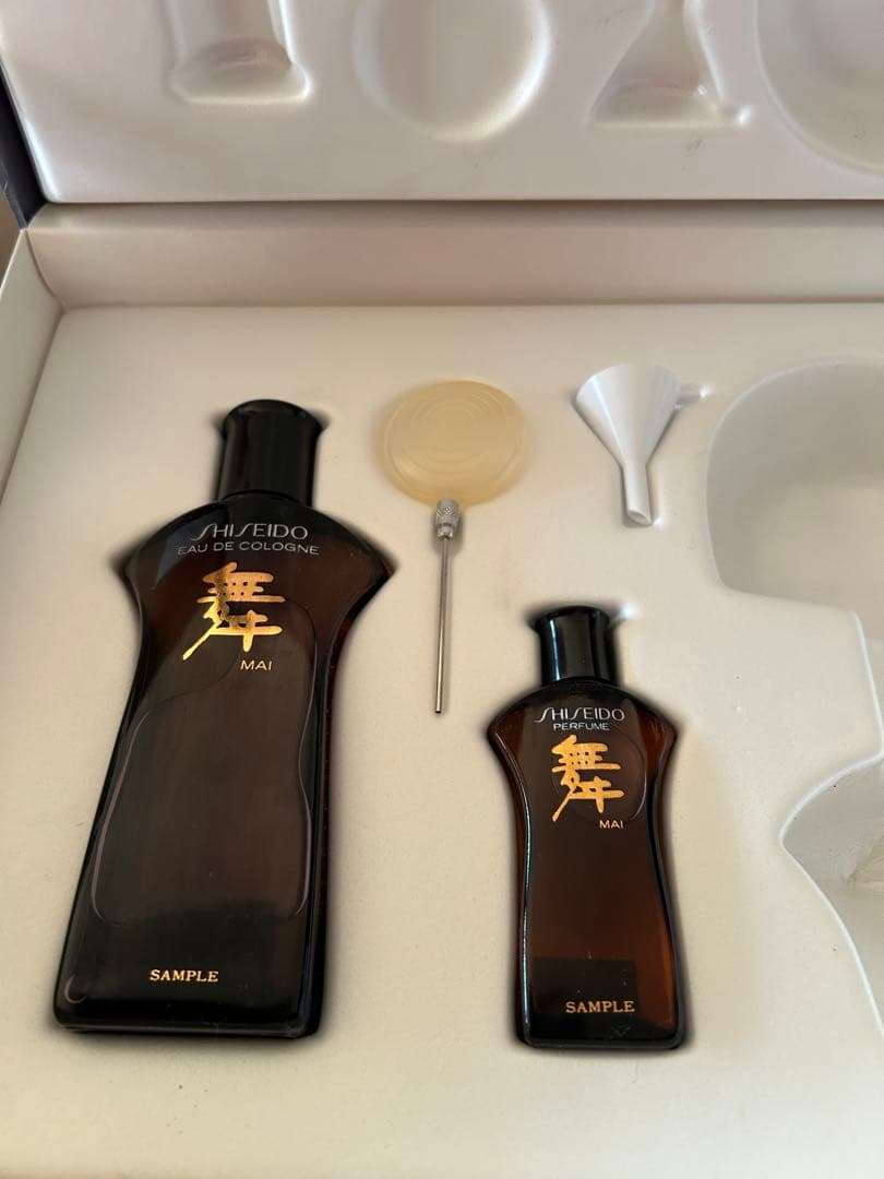 未使用品 資生堂フレグランスセット舞 香水瓶1967年度花椿会記念品 プリオール