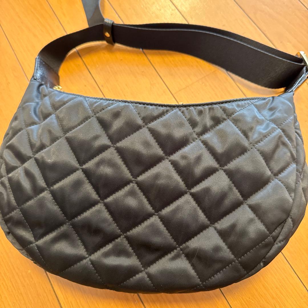 russet キルティングラウンドショルダーバッグ