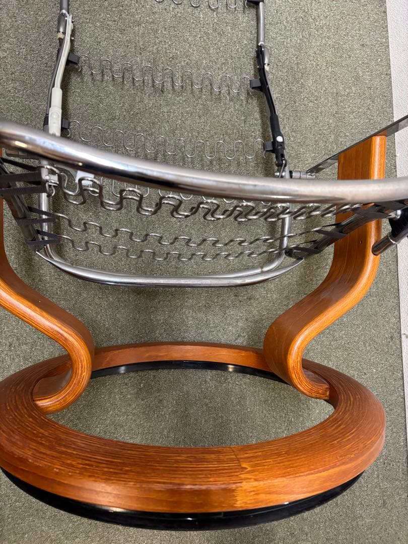 【珍品】　エコーネス　ストレスレスチェア　店舗見本品　骨組みのみ