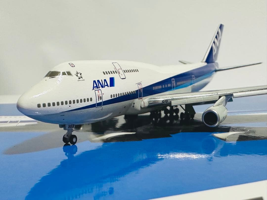 全日空商事 1/400 ANA 747-400 フラップダウンNH40059