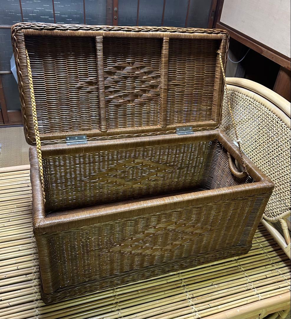 【1/3まで】ラタン　籐　蓋付き収納ボックス　コンテナ　アンティーク　アジアン