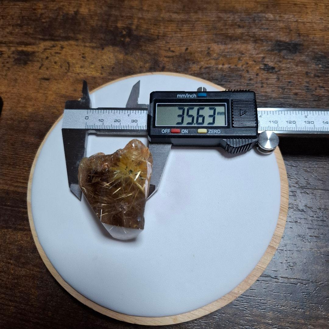 フラワールチル原石　80g