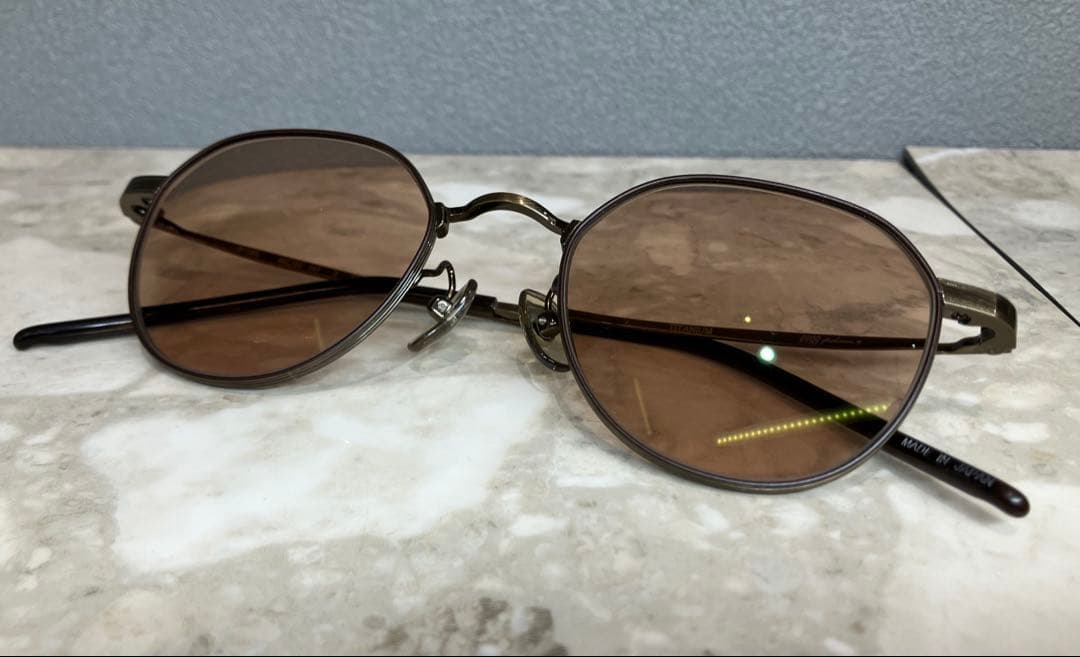 999.9 フォーナインズ　サングラス　男女兼用