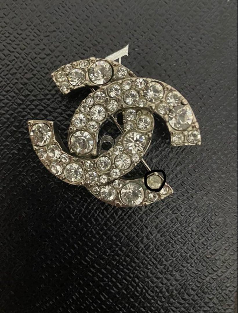 CHANEL ダブルCロゴ ブローチ　正規品