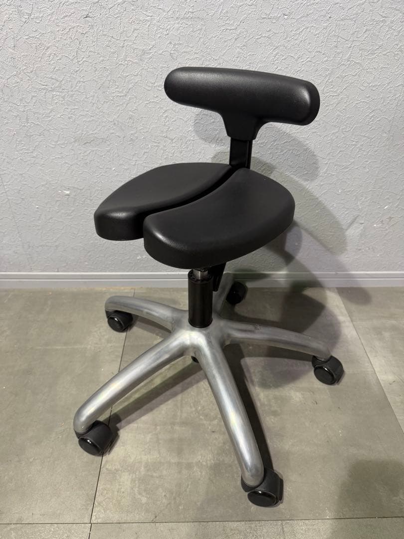 アーユル・チェアー　キャスタータイプ　プレミアムモデル　01ゼロワン