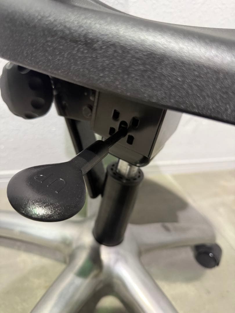 アーユル・チェアー　キャスタータイプ　プレミアムモデル　01ゼロワン