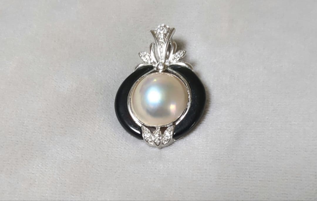 パール ペンダントトップ