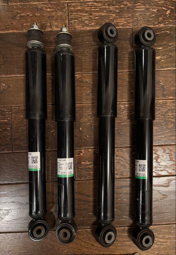 スズキ ジムニーノマド 純正ショック サスペンション