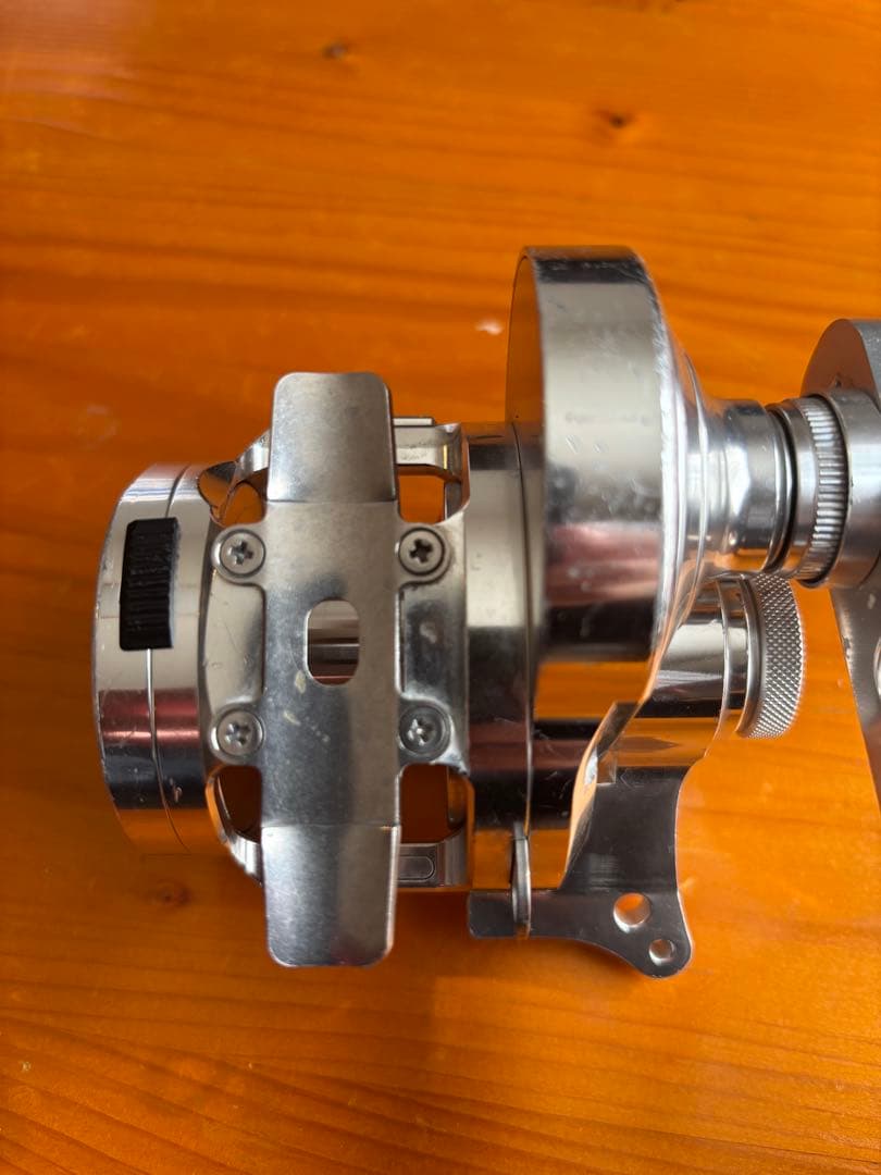 OCEANUS HD 両軸リール　Wide エバーグリーンオケアノス左巻き