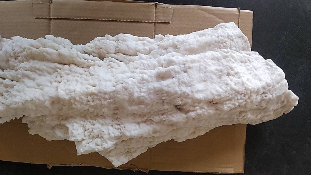 鍾乳石　天然石　天然記念　盆石　鉱物　化石　景石　結晶　古道具　オブジェ