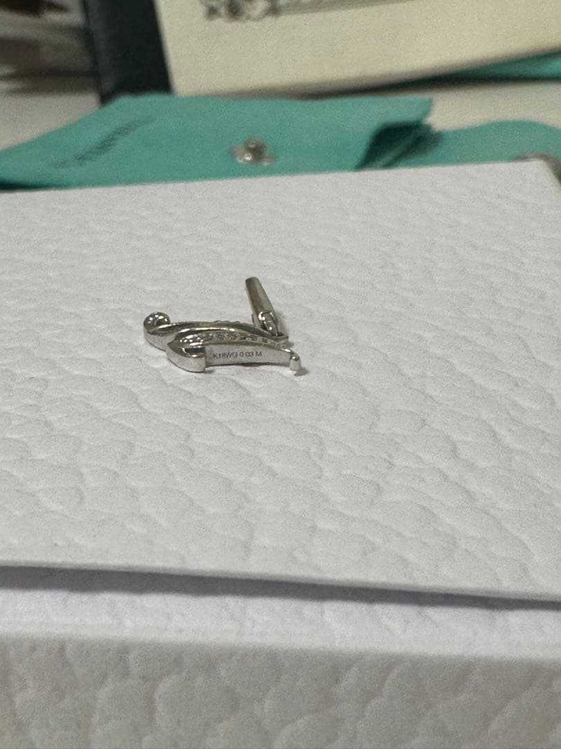 NOMBRE ゆきざき　イニシャルチャーム M K18 ダイヤ ホワイトゴールド