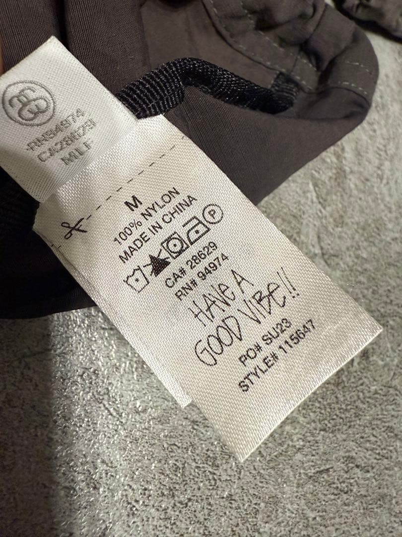 STUSSY シェルジャケット Mサイズ