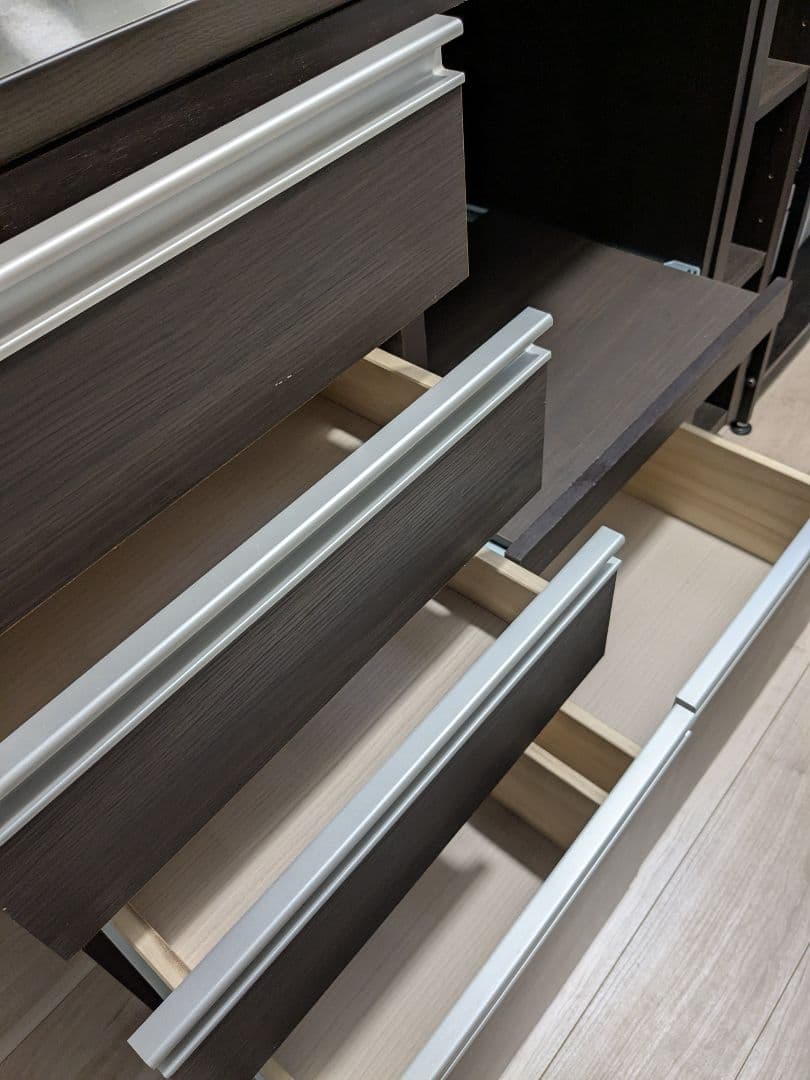 伸長式キッチン収納