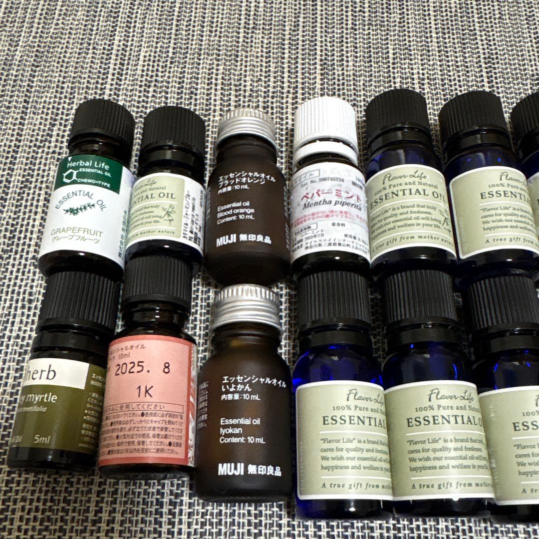 ア*ラ様 エッセンシャルオイル　８０本セット　精油ボックス付き