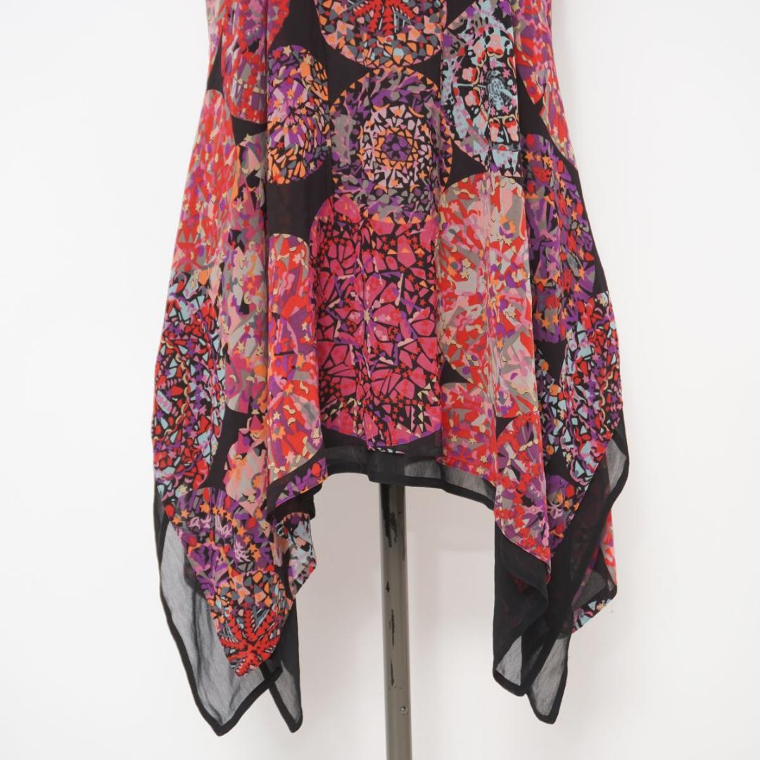 トクコプルミエヴォル 鍵編みフラワーモチーフチュニック サイズ9*ED1145