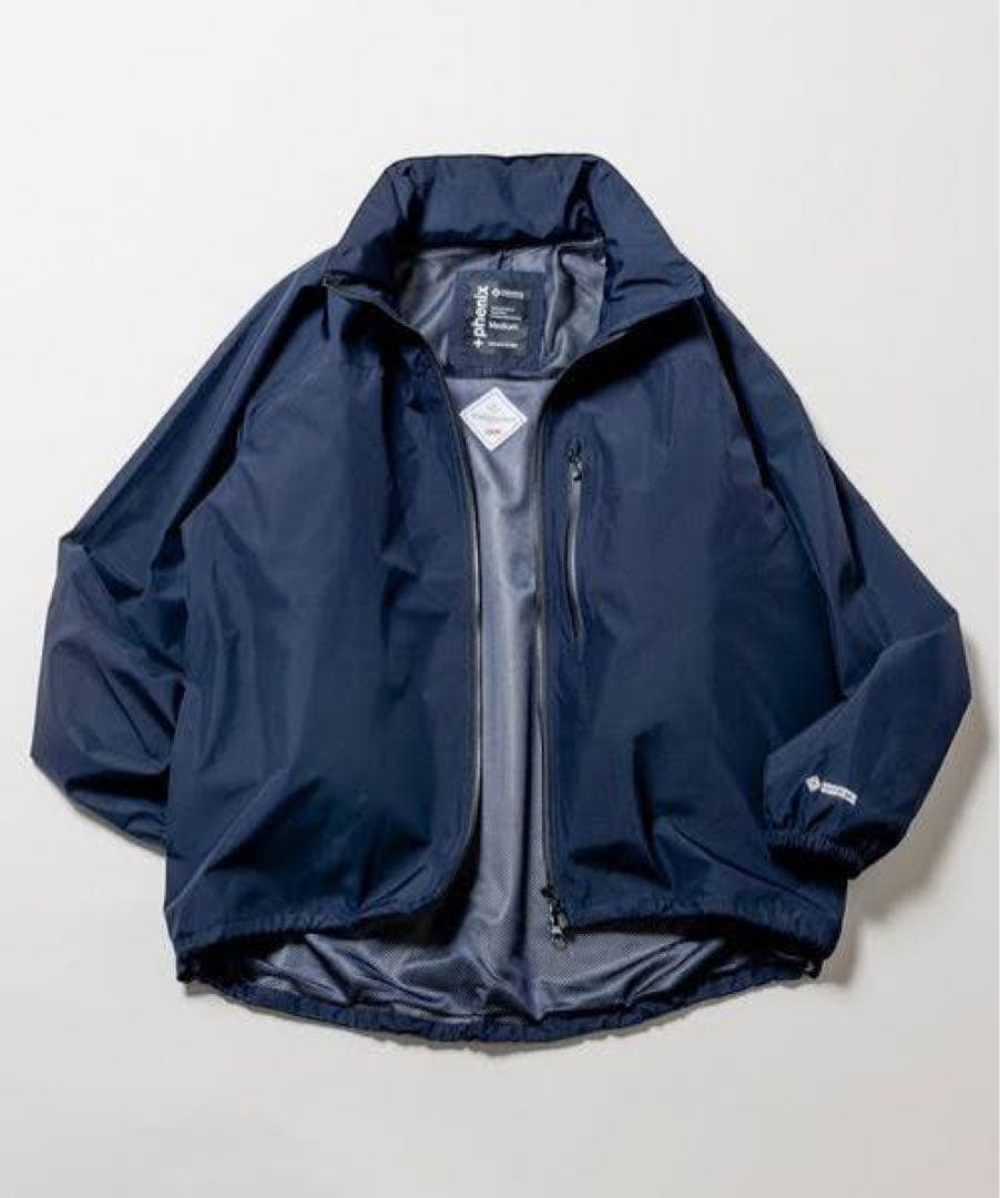 キッズwear 　ナイロンジャケット　M