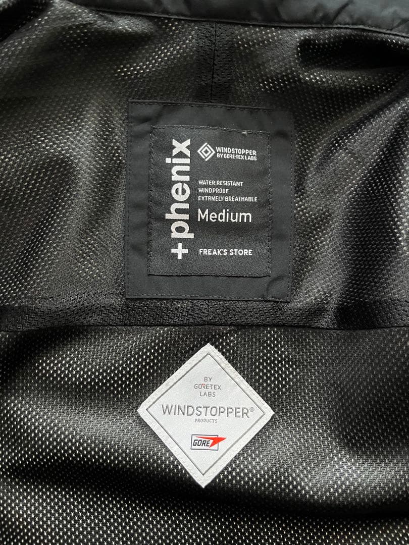 キッズwear 　ナイロンジャケット　M