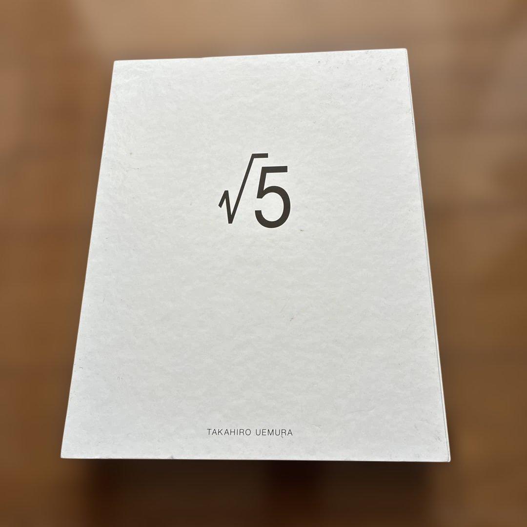 √5 TAKAHIRO UEMURA 美容師