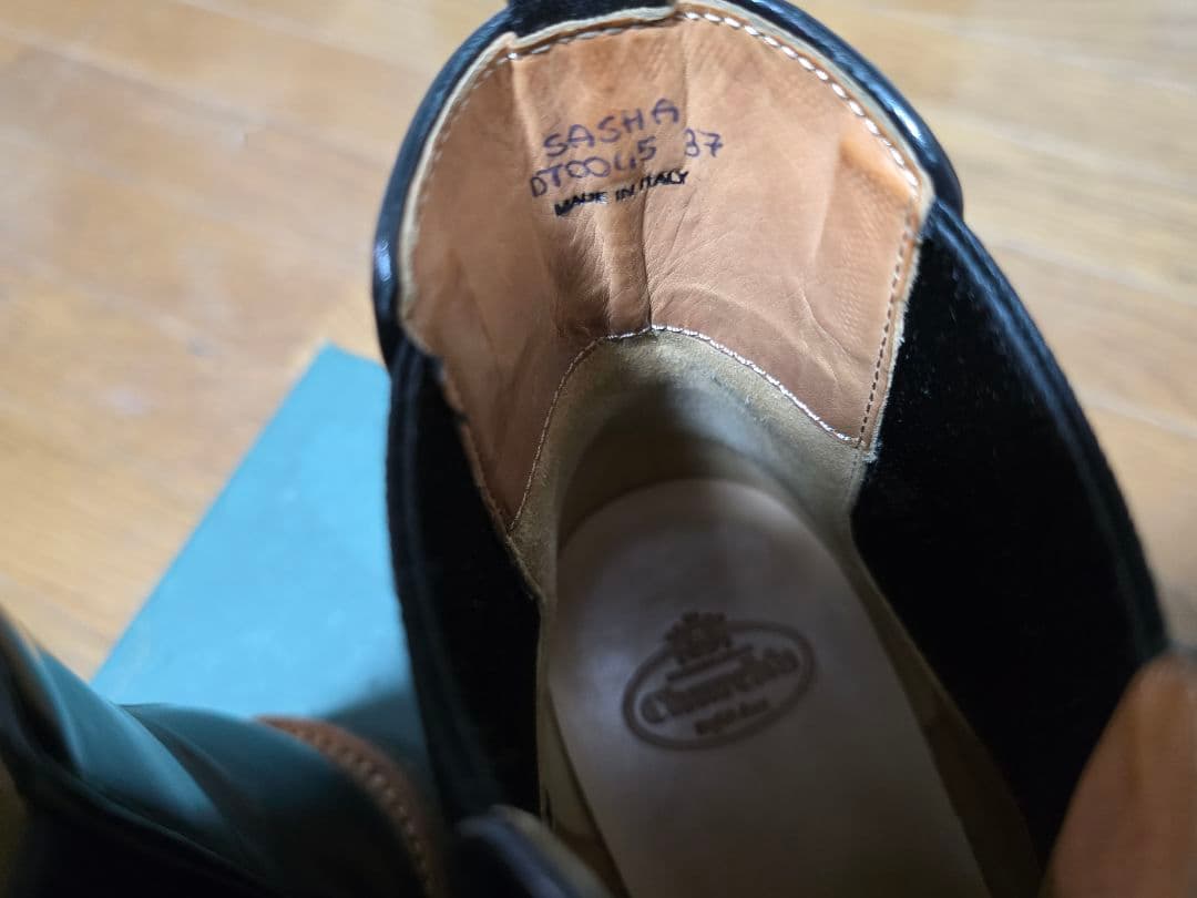 church'sスタッズチェルシーブーツ