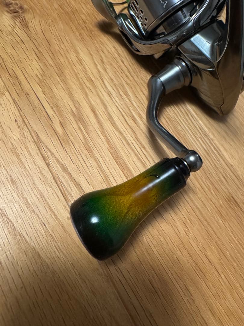 だいきちさま専用　シマノ　18 ステラ　3000MHG