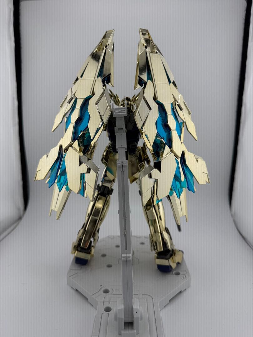 MGユニコーンガンダム3号機フェネクス ガンプラ