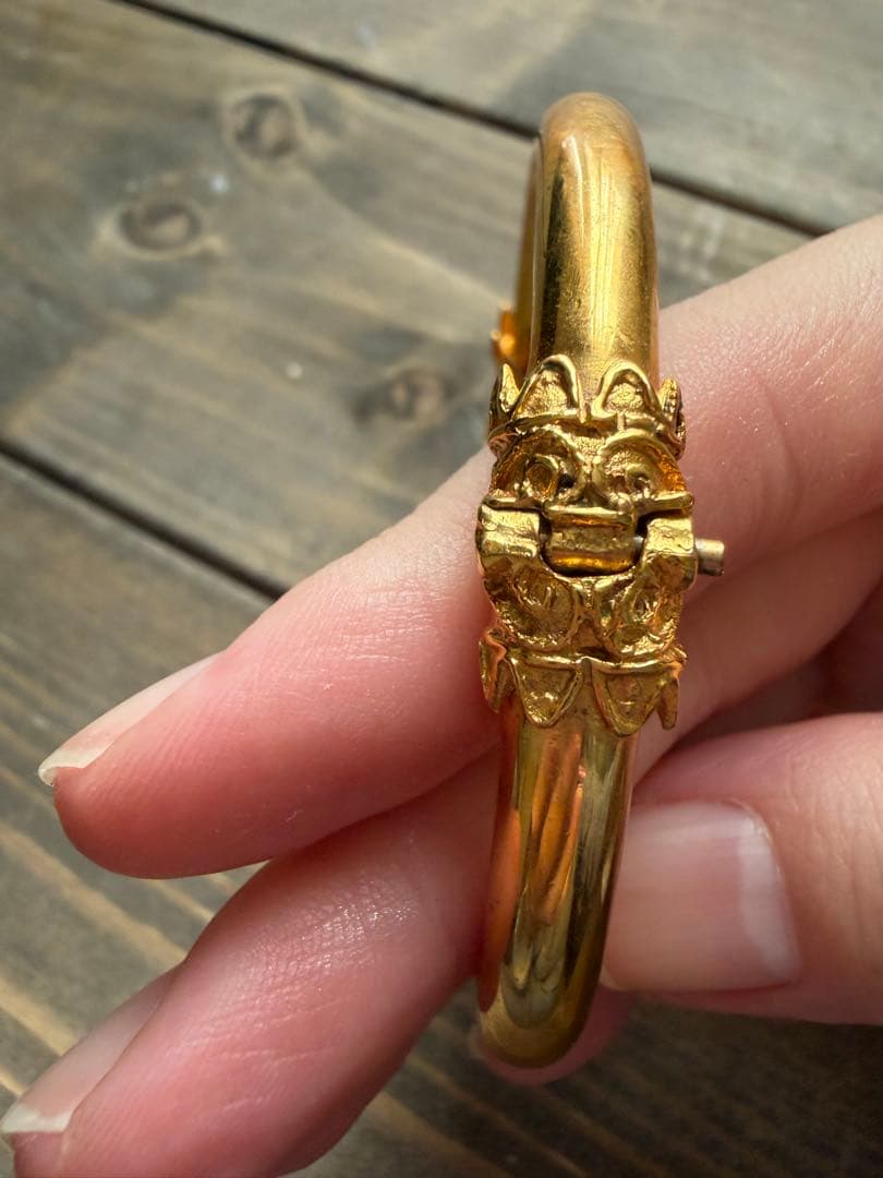 美品！⭐︎イタリア製⭐︎ライオンヘッド ゴールドバングル⭐︎