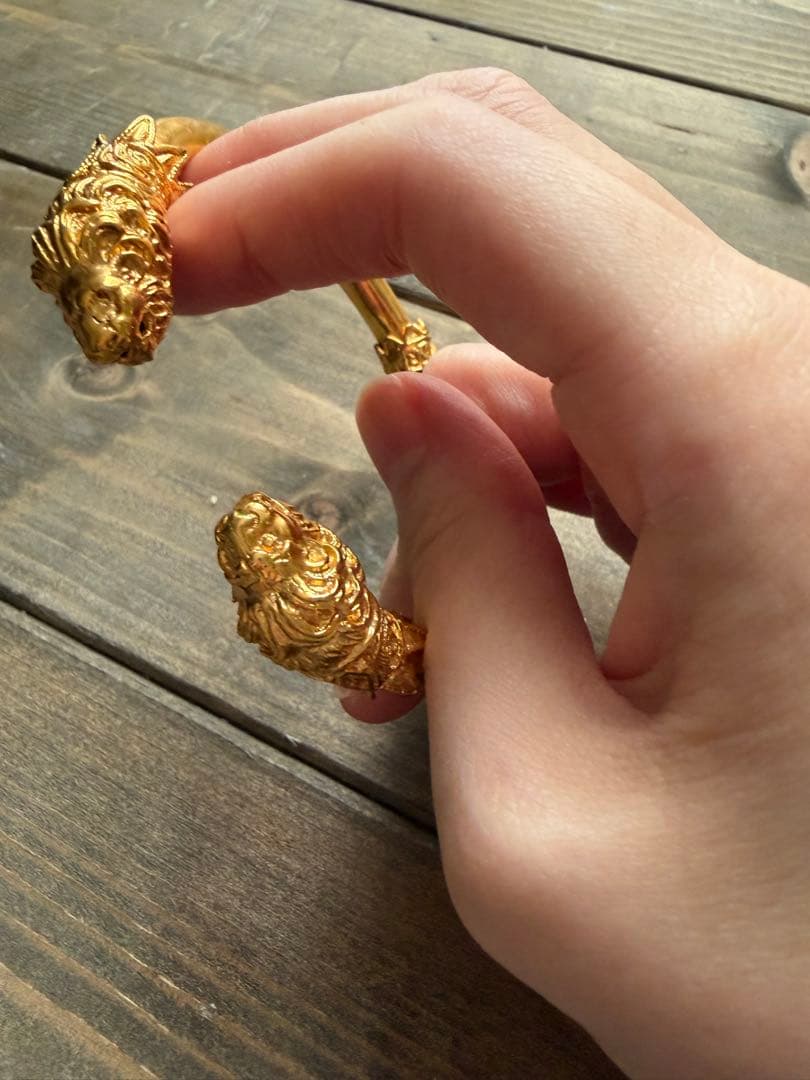 美品！⭐︎イタリア製⭐︎ライオンヘッド ゴールドバングル⭐︎