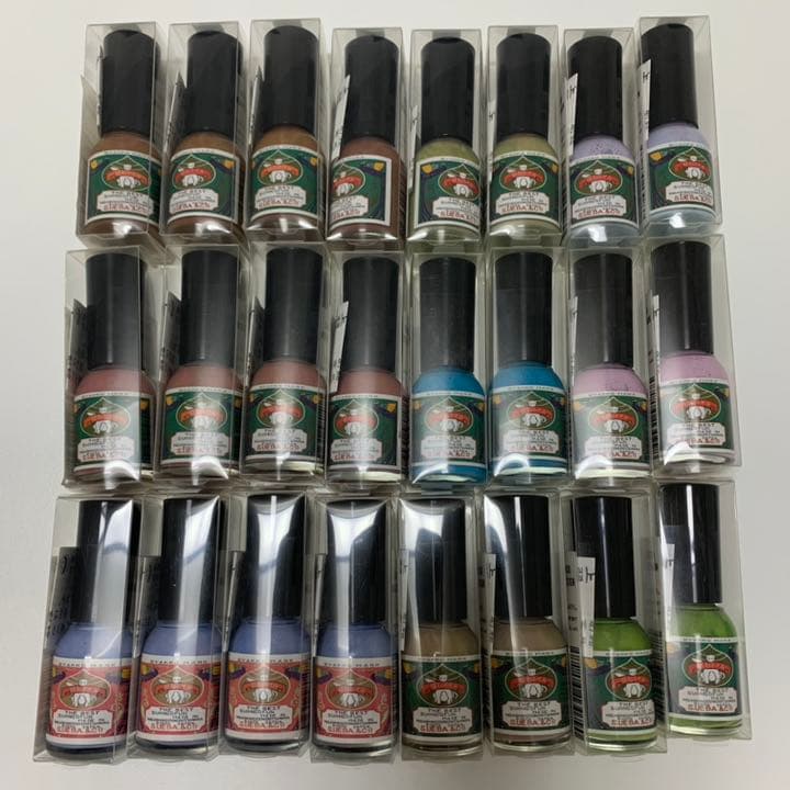 上羽絵惣 胡粉ネイル