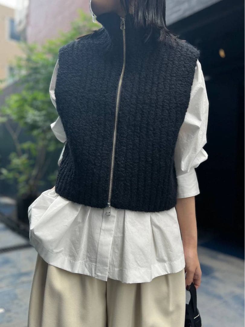 Curensology ブークレジップニットベスト