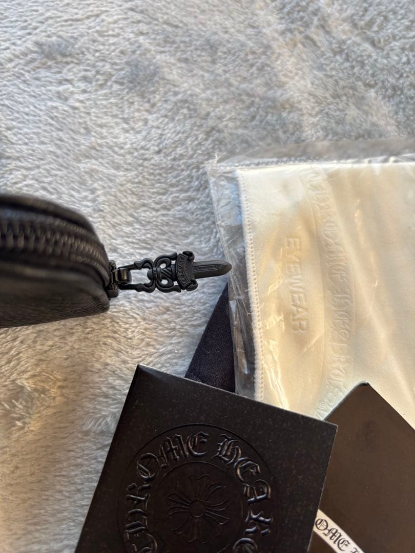 クロムハーツ黒いレザー メガネケース　　美品