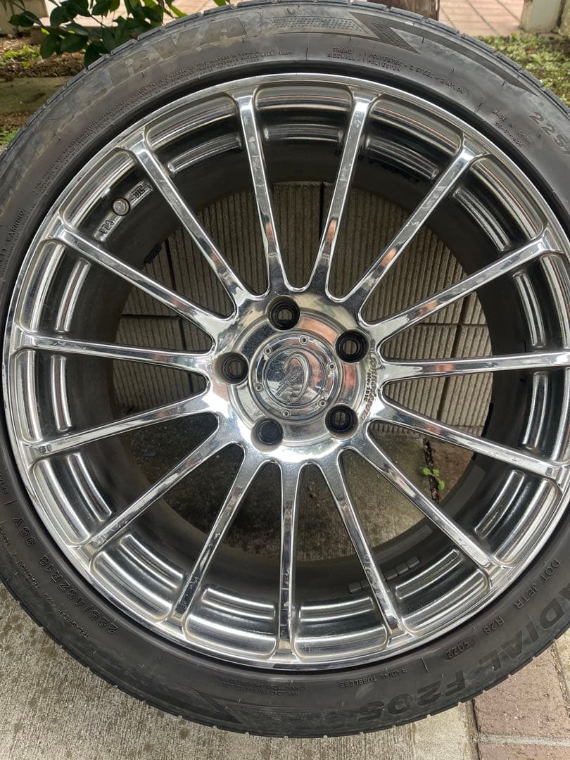 ヨコハマ　コニサーNO.151 18×7.5JJ+50 225/45ZR18