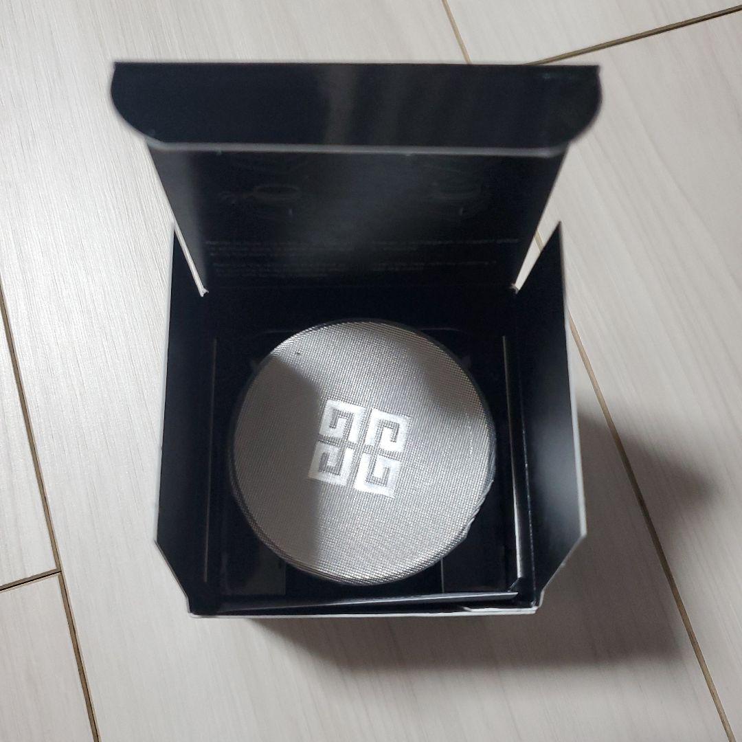 GIVENCHY　ソワンノワール　クレーム　レジェ　N　(クリーム)　レフィル