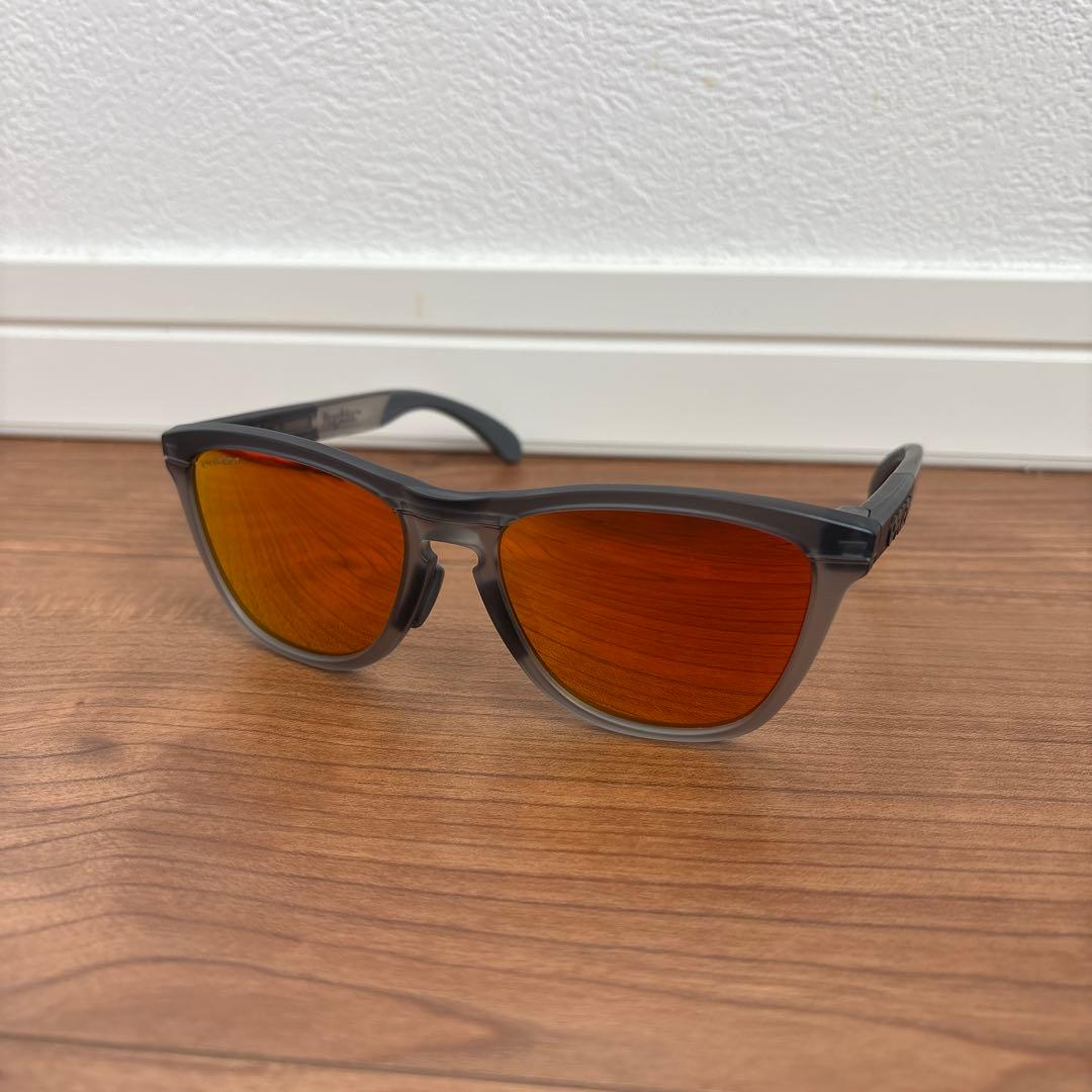 OAKLEY オレンジレンズ グレーサングラス